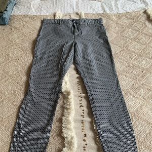 Gap slim city patterned pants